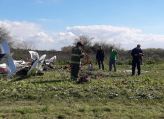 Cayó avioneta en cercanías de la autopista Buenos Aires-La Plata: hay 2 muertos