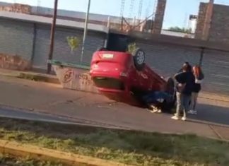 San Martín: impactante vuelco en calle Lima