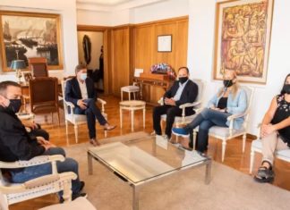 Después de muchos años el SUTE y Suárez acuerdan apertura de paritarias