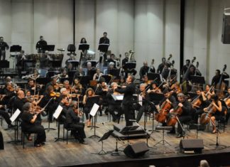 Concierto de la orquesta filarmónica de Mendoza en Rivadavia