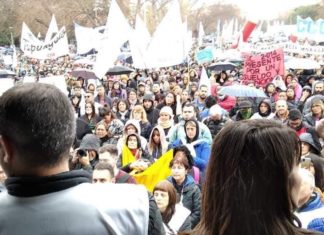 Multitudinaria marcha y alto acatamiento al paro provincial