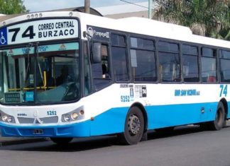 Insólito: un chofer armó un grupo de Whatsapp para que no suban tarde los pasajeros